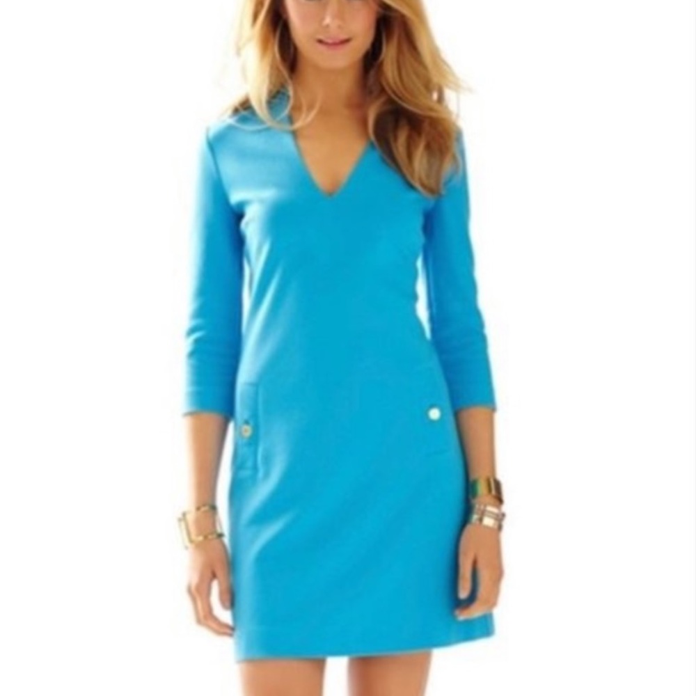 Lilly Pulitzer-Charlene vneck small
